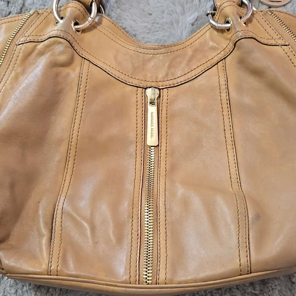 Michael Kors DAMAGED super soft real leather beige yellow shoulder bag